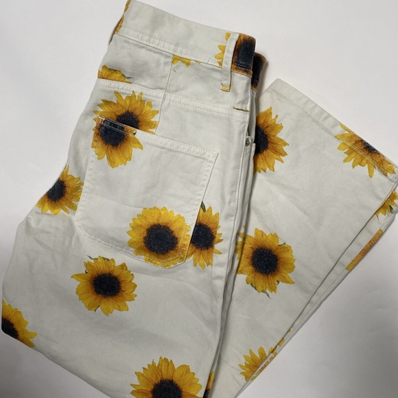 Urban Outfitters BDG Bow Fit Sunflower jean - Picture 8 of 8